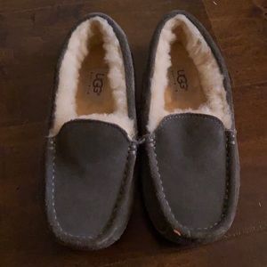 Kids grey authentic ugg slippers